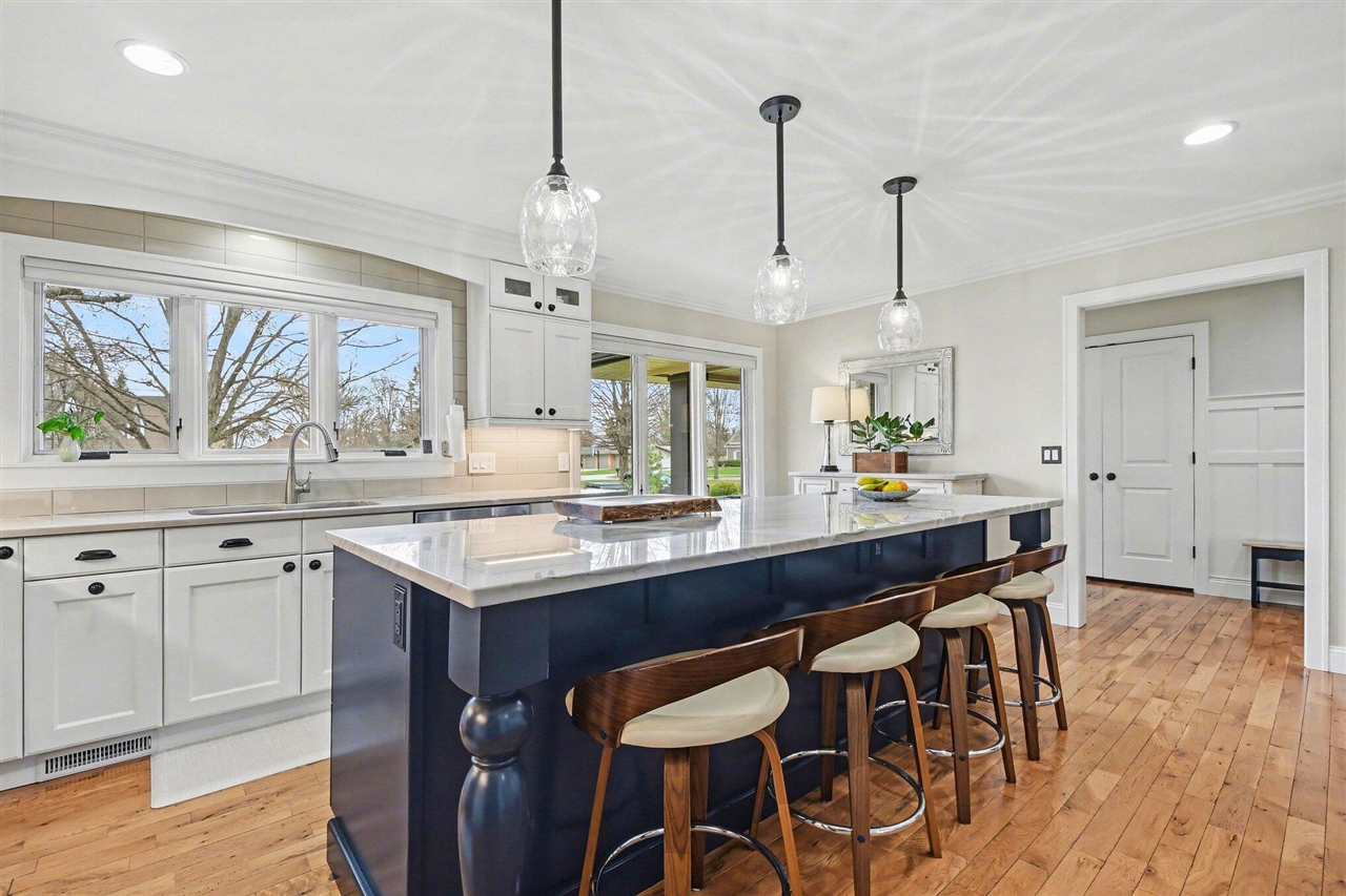 1051 Wren Avenue, Grand Rapids, MI, 49506-3160