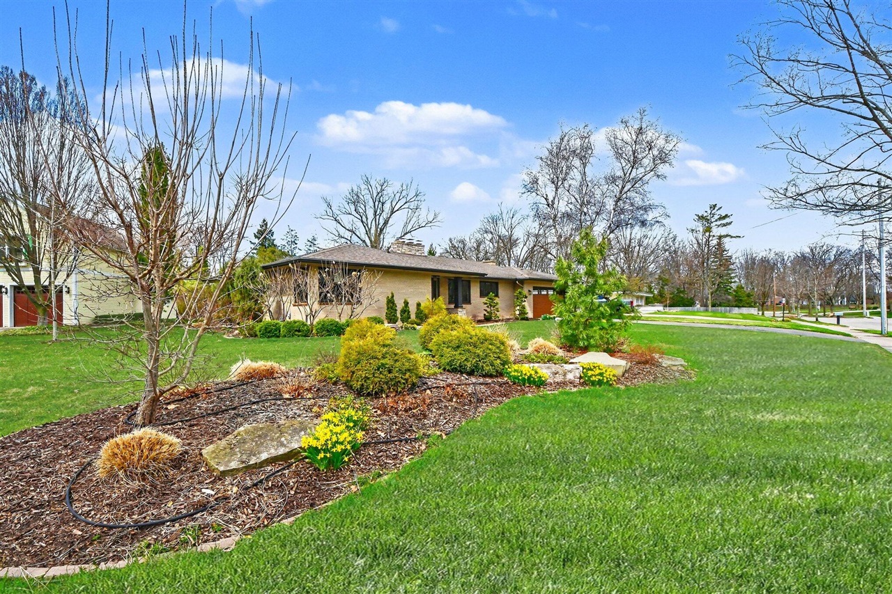 1051 Wren Avenue, Grand Rapids, MI, 49506-3160