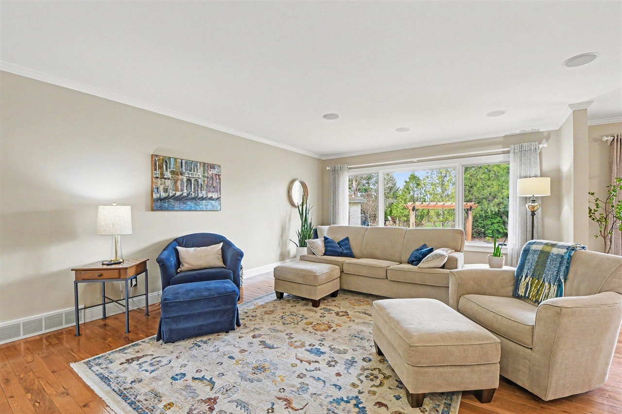 1051 Wren Avenue, Grand Rapids, MI, 49506-3160