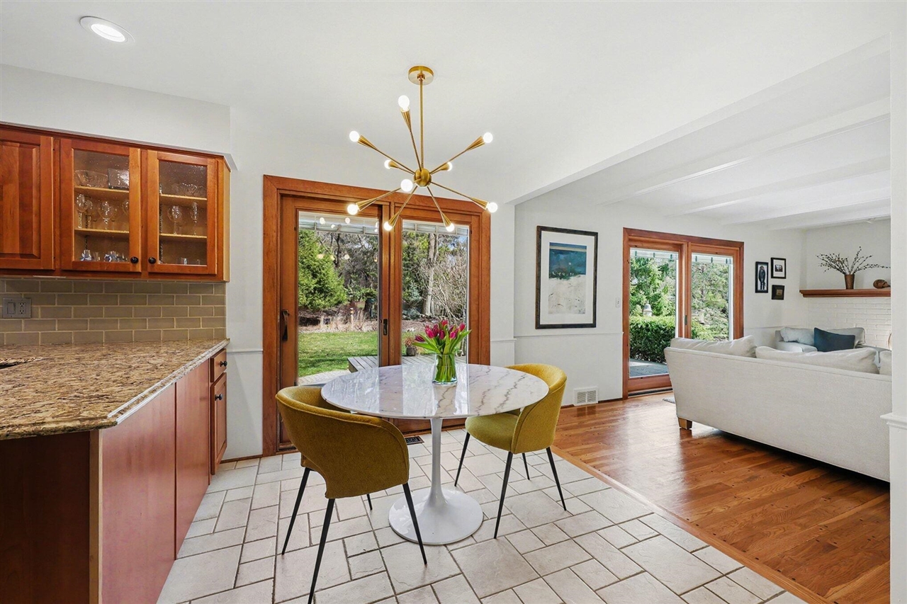 3132 Daleview Drive, Ann Arbor, MI, 48105-9604