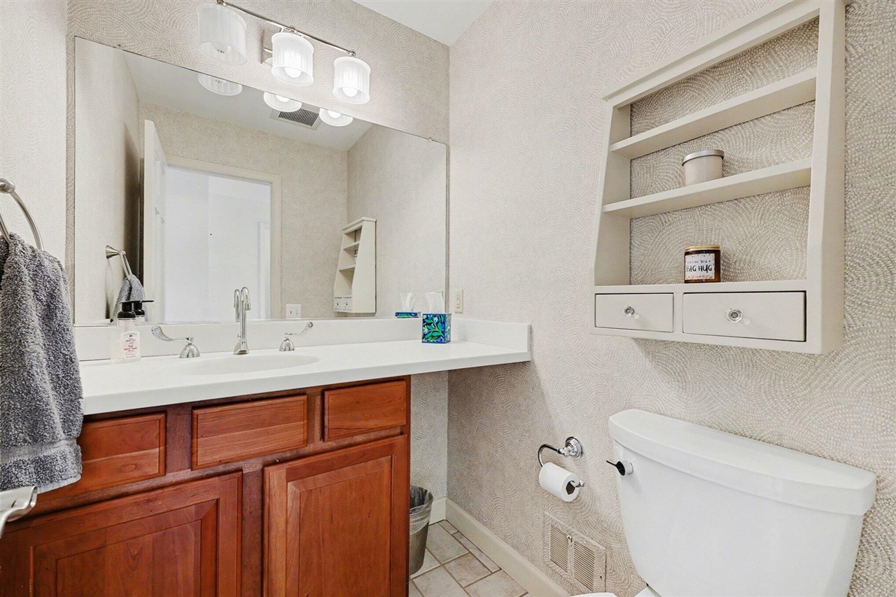 3132 Daleview Drive, Ann Arbor, MI, 48105-9604