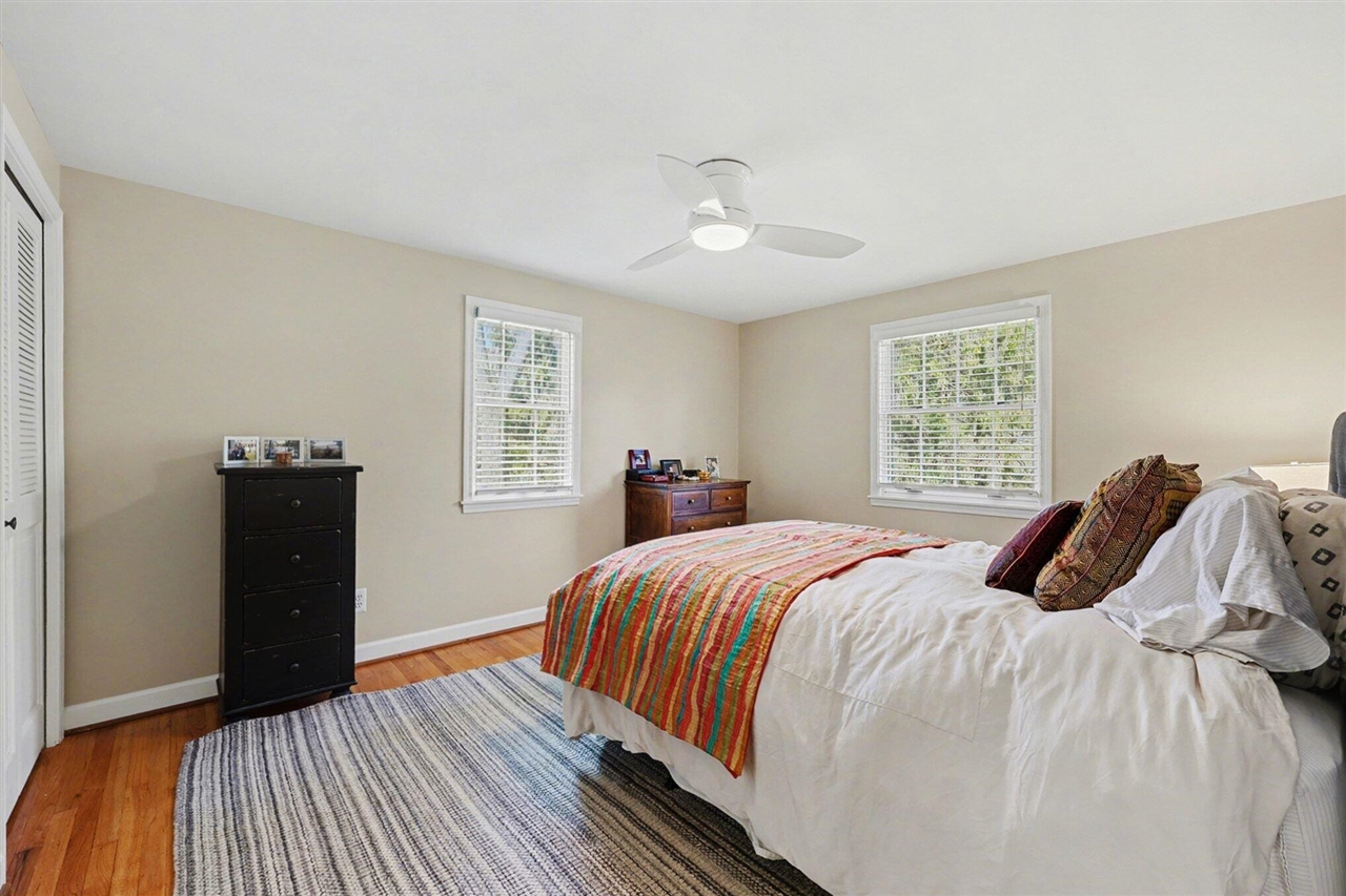 3132 Daleview Drive, Ann Arbor, MI, 48105-9604