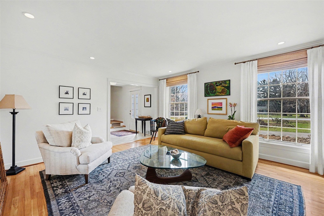 3132 Daleview Drive, Ann Arbor, MI, 48105-9604