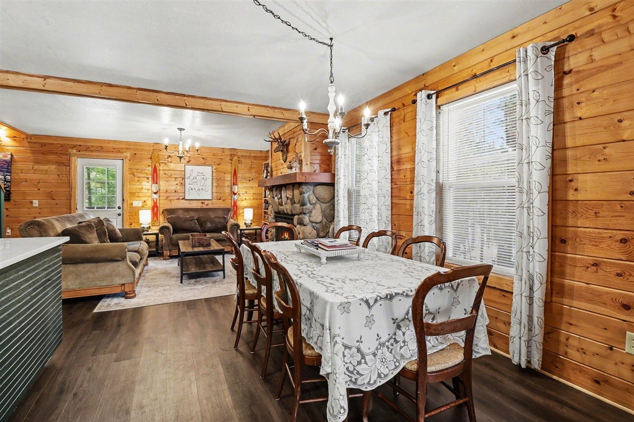 5526 Longbridge Road, Pentwater, MI, 49449