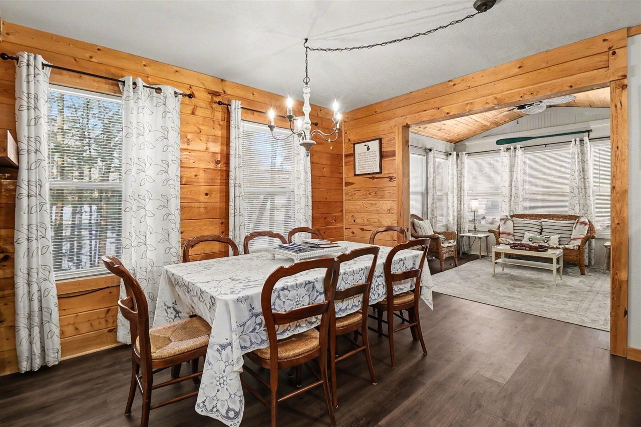 5526 Longbridge Road, Pentwater, MI, 49449