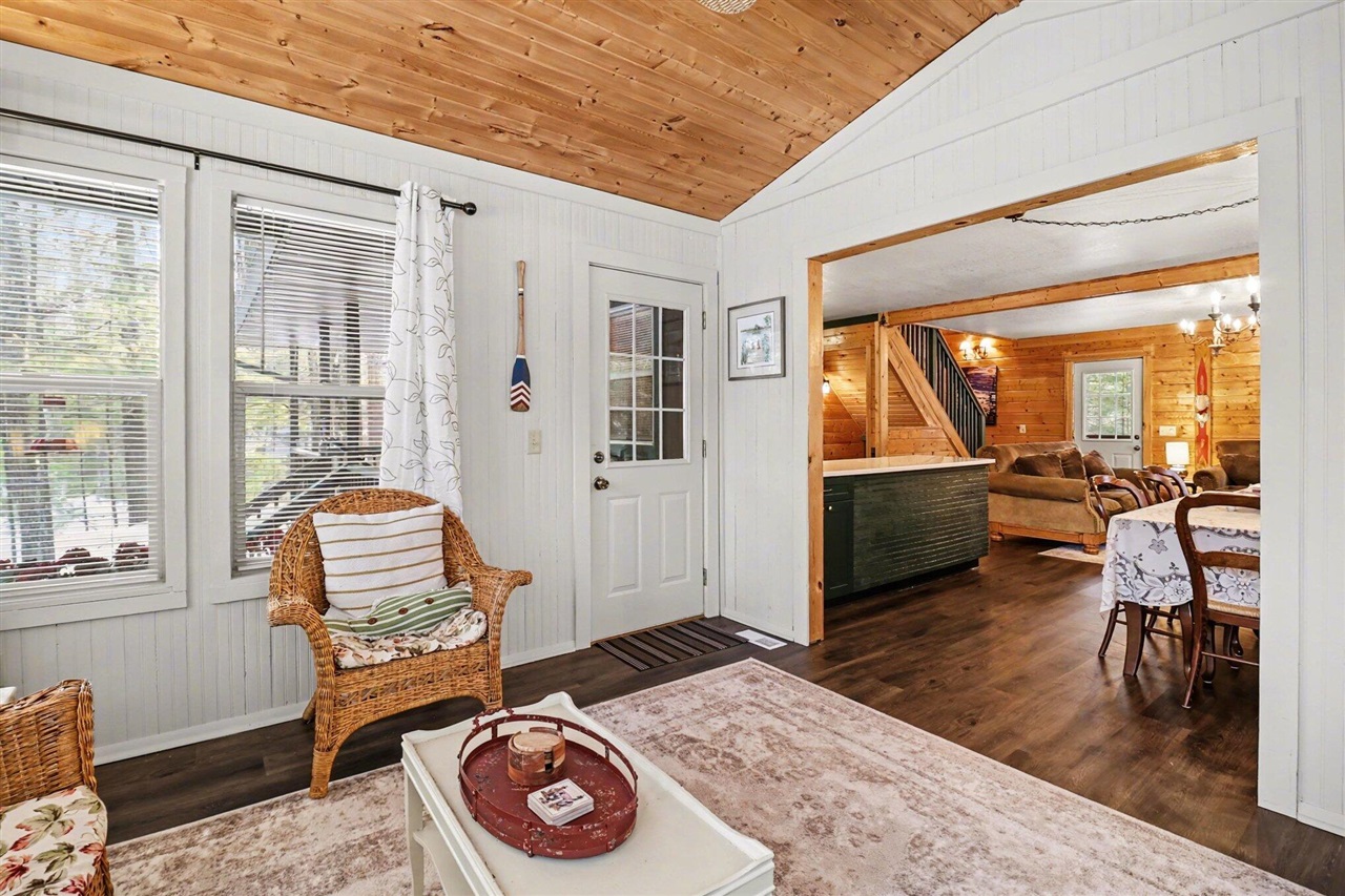 5526 Longbridge Road, Pentwater, MI, 49449