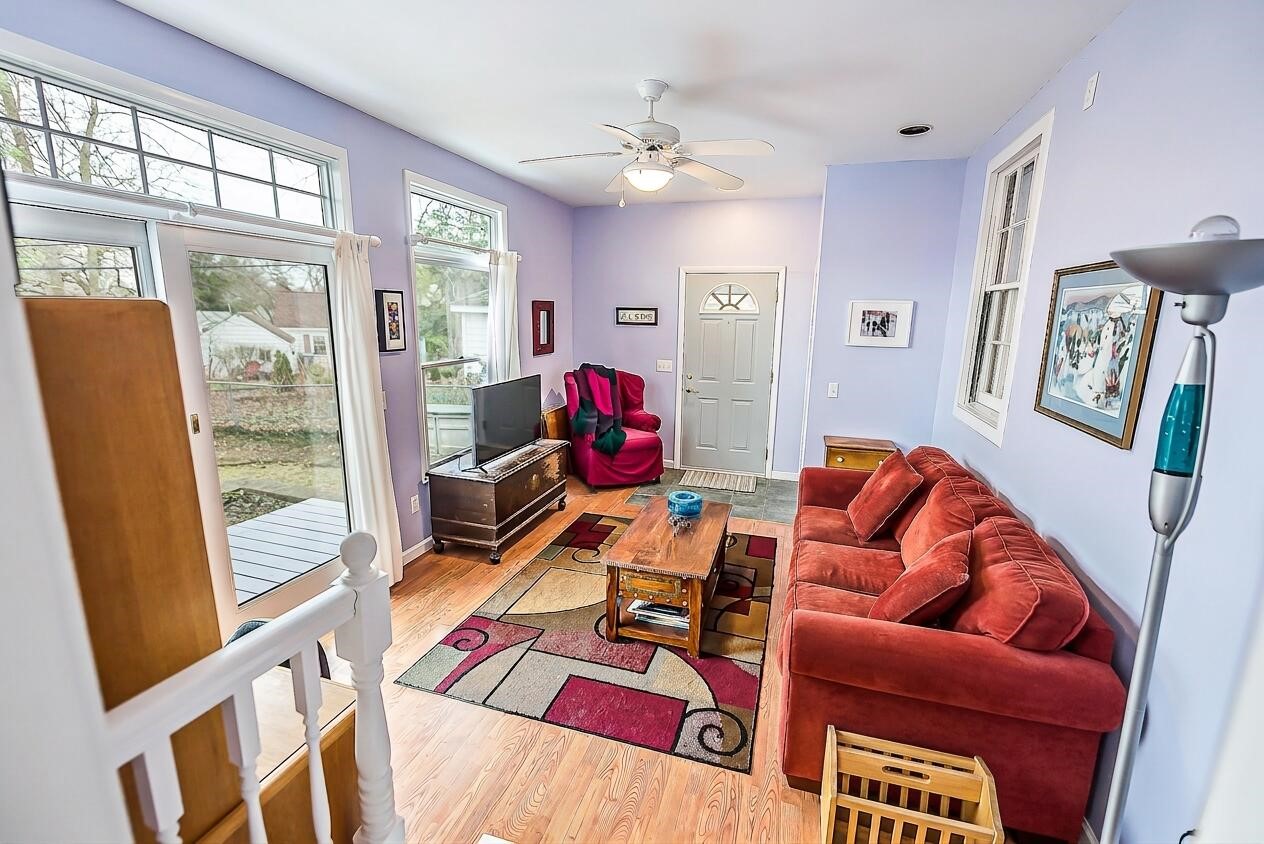 1211 Birk Avenue, Ann Arbor, MI, 48103-5305