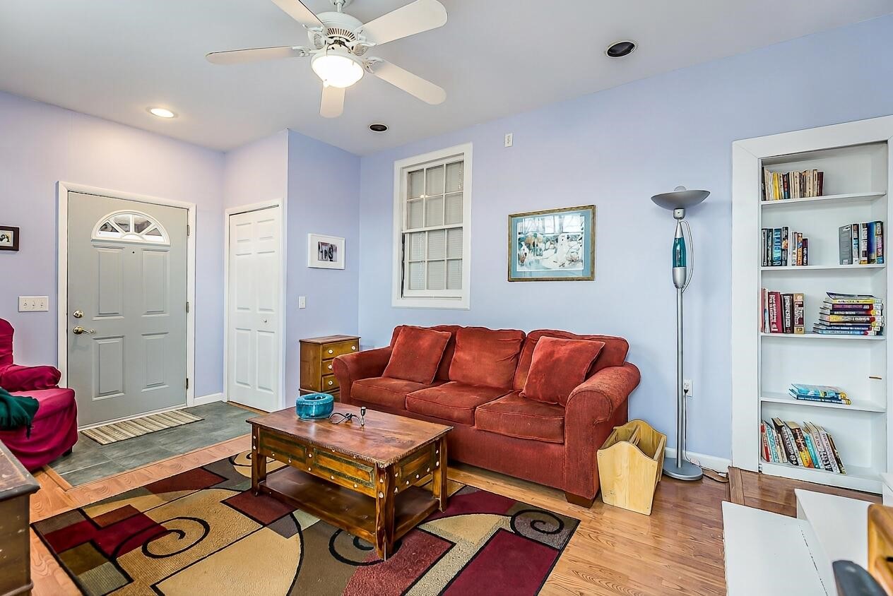 1211 Birk Avenue, Ann Arbor, MI, 48103-5305