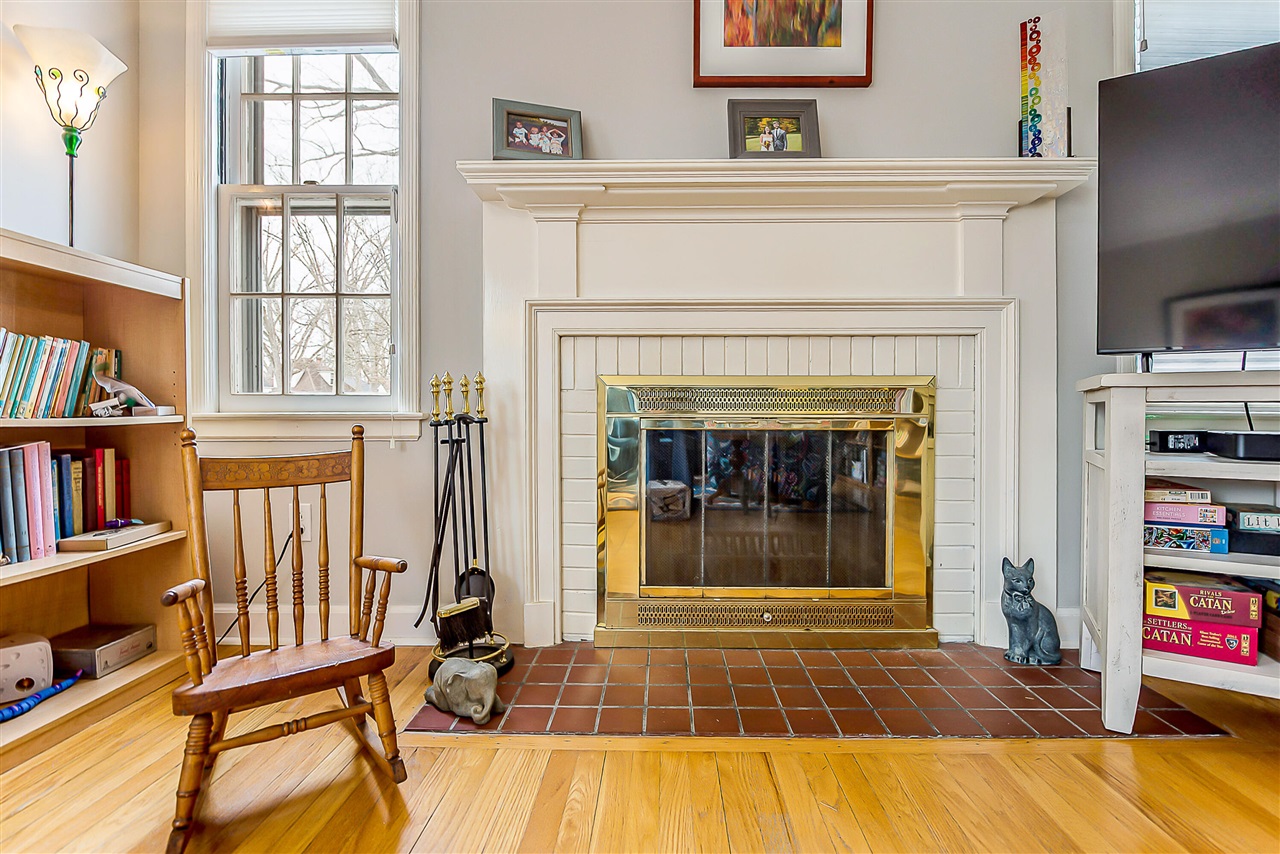 1211 Birk Avenue, Ann Arbor, MI, 48103-5305