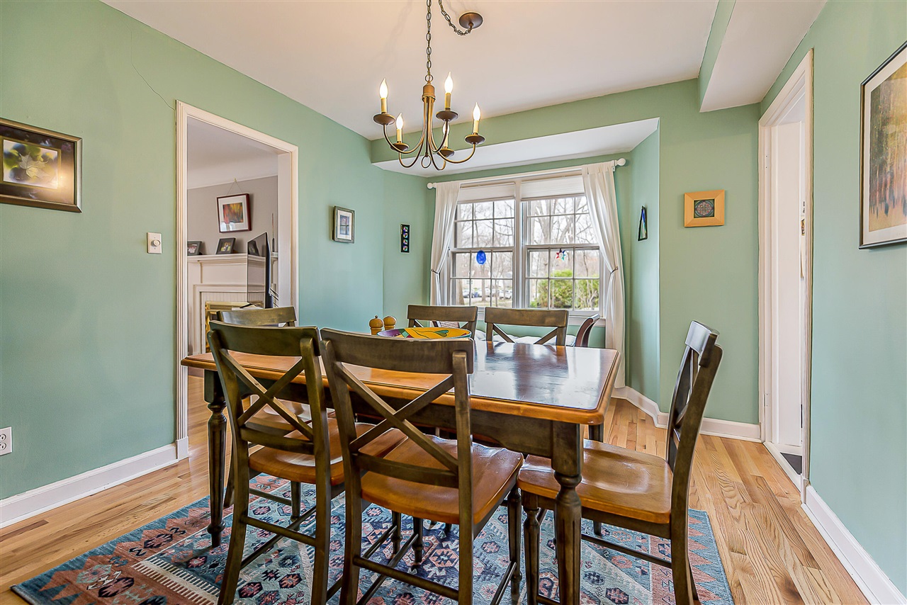 1211 Birk Avenue, Ann Arbor, MI, 48103-5305