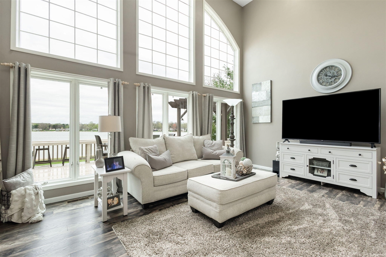 1256 Barron Lake Road, Niles, MI, 49120-9523