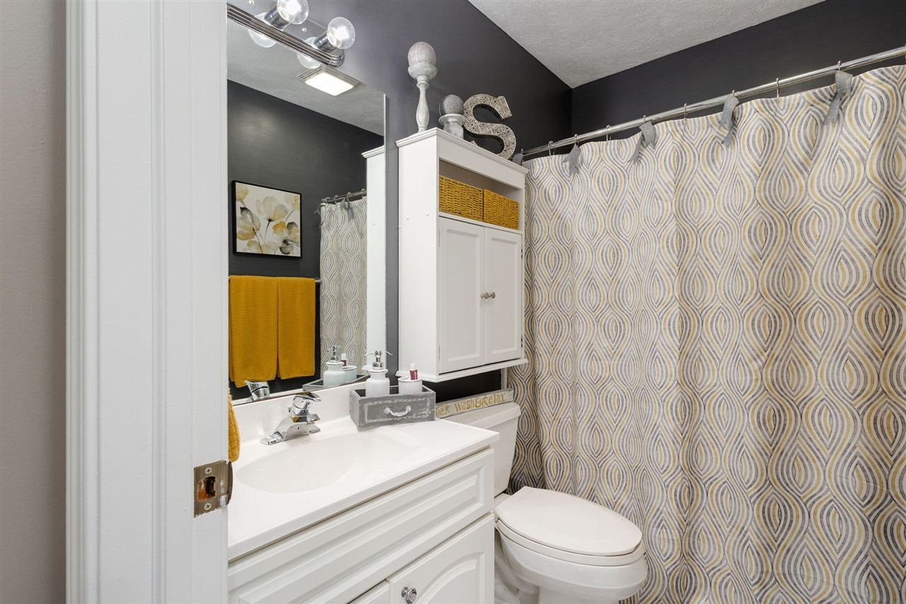 1256 Barron Lake Road, Niles, MI, 49120-9523