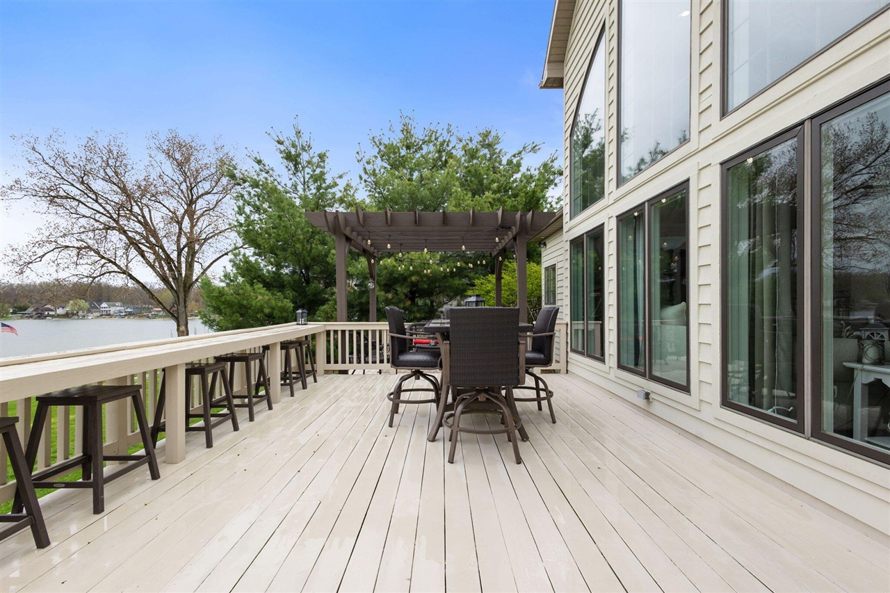 1256 Barron Lake Road, Niles, MI, 49120-9523