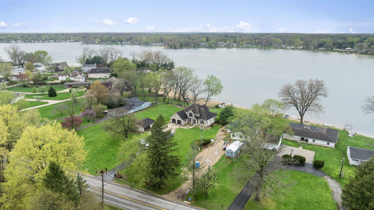 1256 Barron Lake Road, Niles, MI, 49120-9523