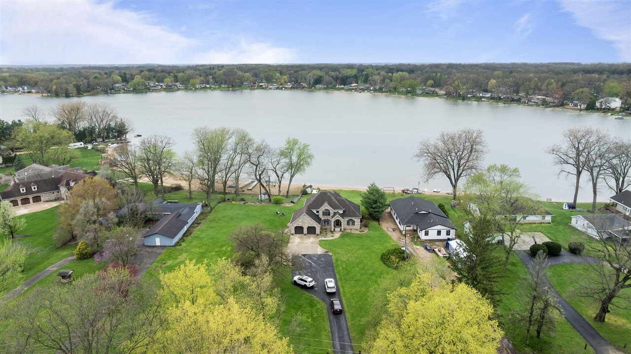 1256 Barron Lake Road, Niles, MI, 49120-9523