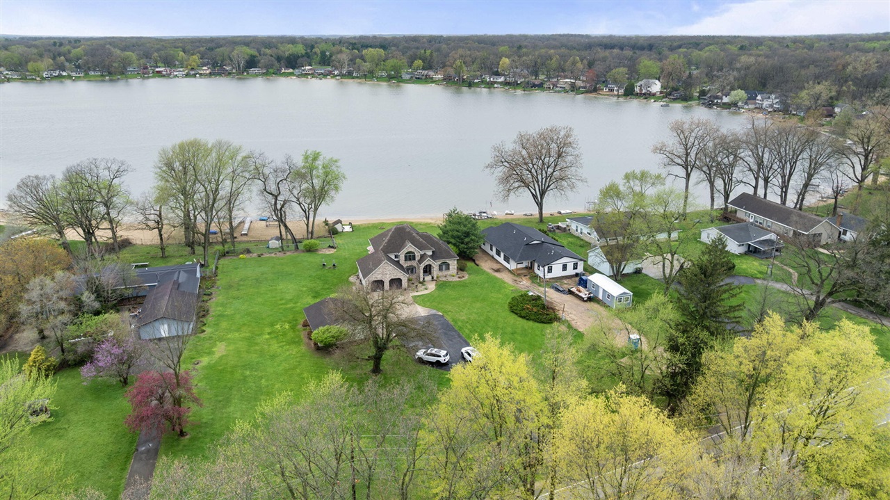 1256 Barron Lake Road, Niles, MI, 49120-9523