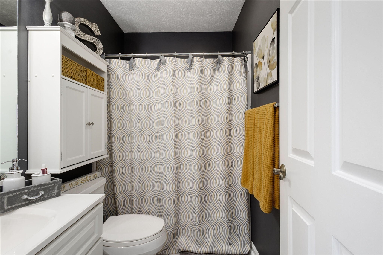 1256 Barron Lake Road, Niles, MI, 49120-9523