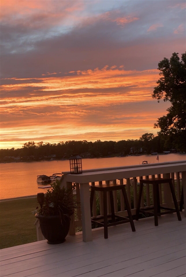 1256 Barron Lake Road, Niles, MI, 49120-9523