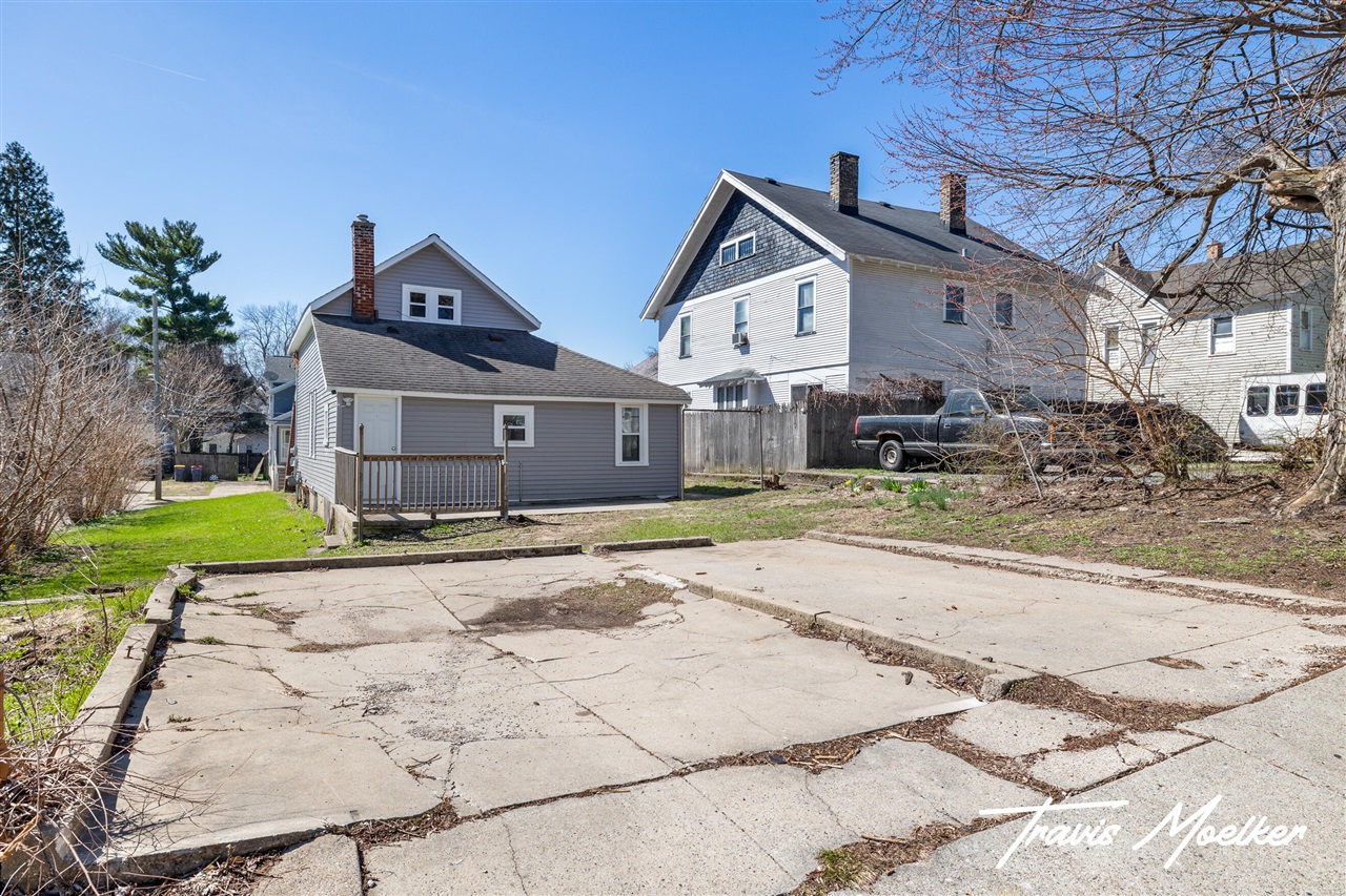 839 Baxter Street, Grand Rapids, MI, 49506