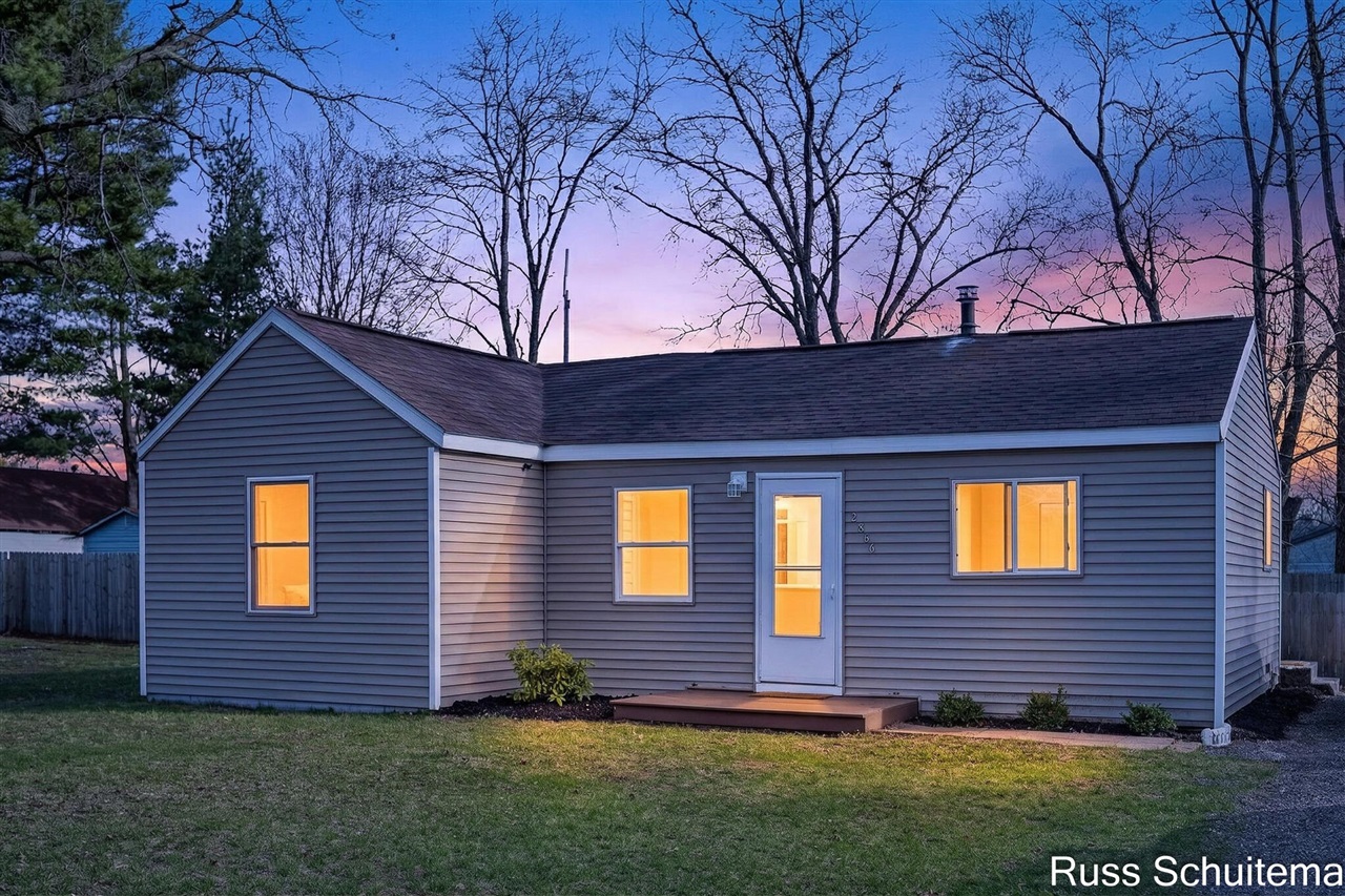 2289 Orchard Avenue, Muskegon, MI, 49442-3830