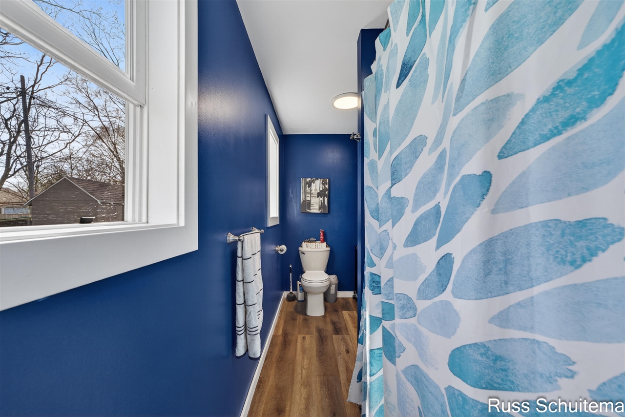 2289 Orchard Avenue, Muskegon, MI, 49442-3830