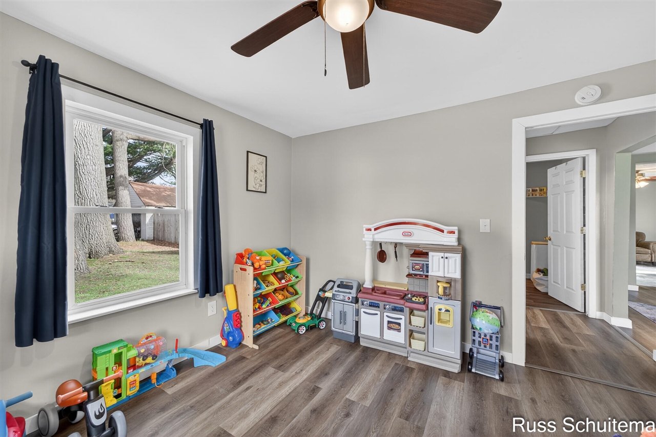 2289 Orchard Avenue, Muskegon, MI, 49442-3830