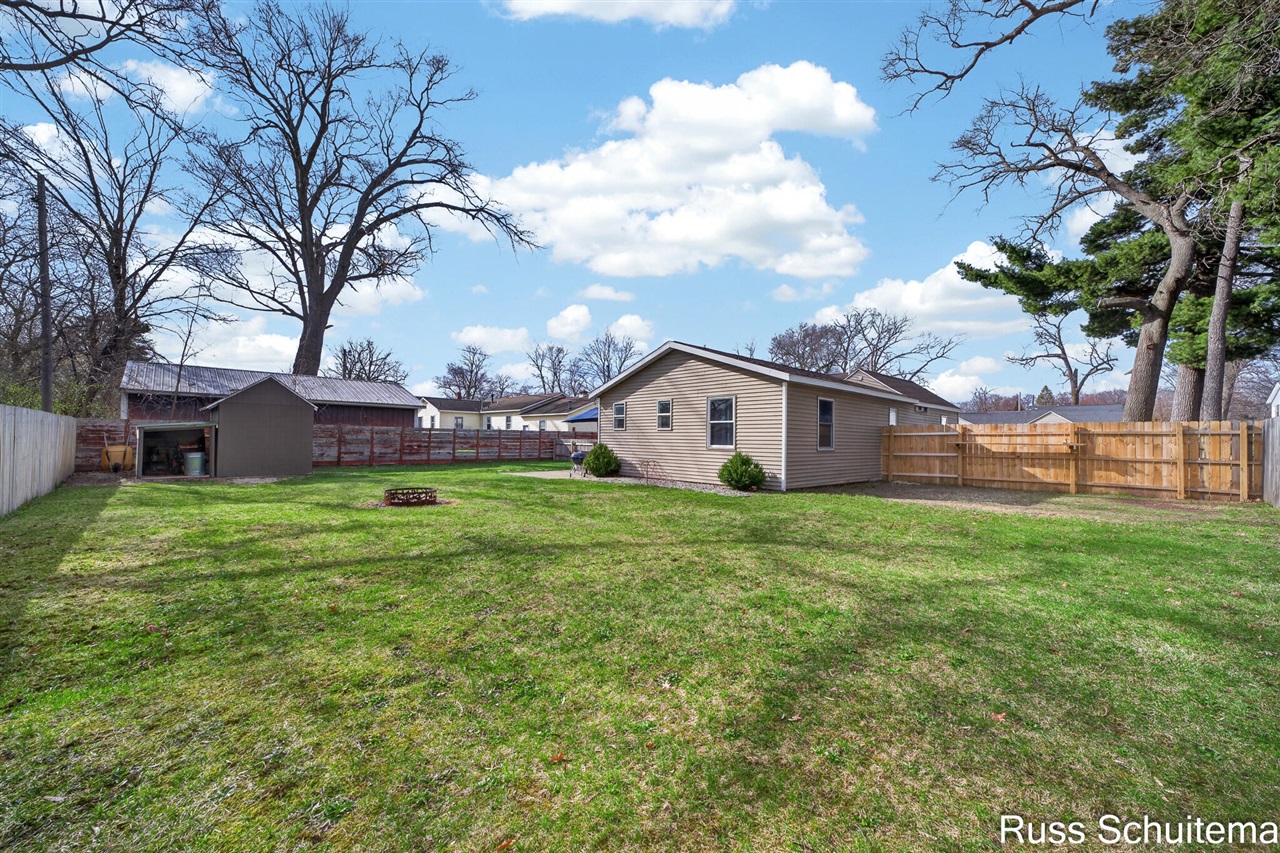 2289 Orchard Avenue, Muskegon, MI, 49442-3830