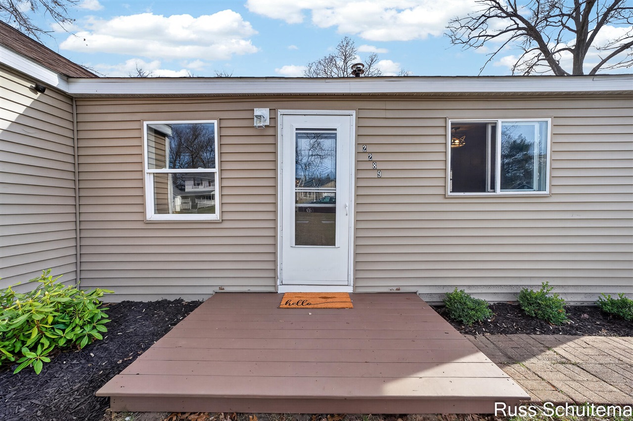 2289 Orchard Avenue, Muskegon, MI, 49442-3830
