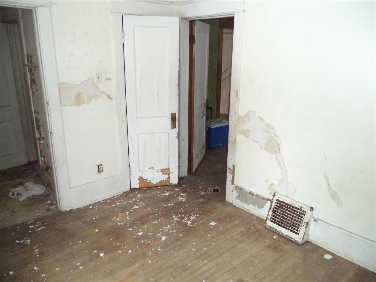 841 E 8th Street, Flint, MI, 48503-2735