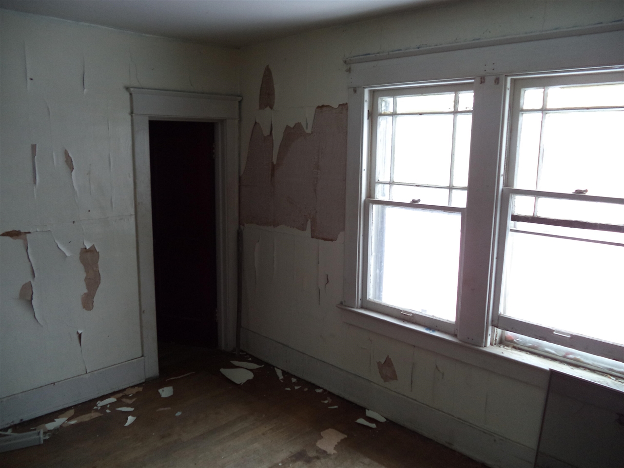 841 E 8th Street, Flint, MI, 48503-2735