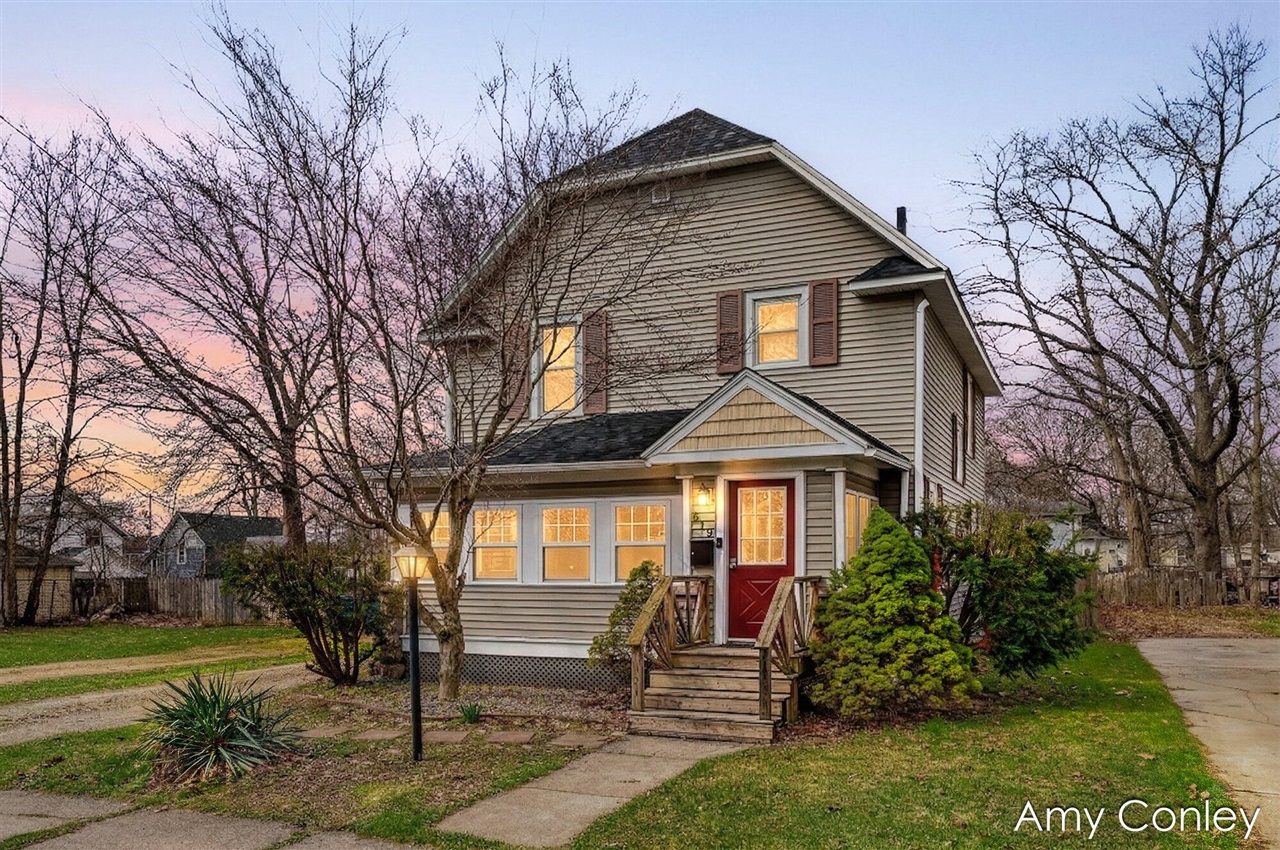 619 Fairbanks Avenue, Kalamazoo, MI, 49048-1861