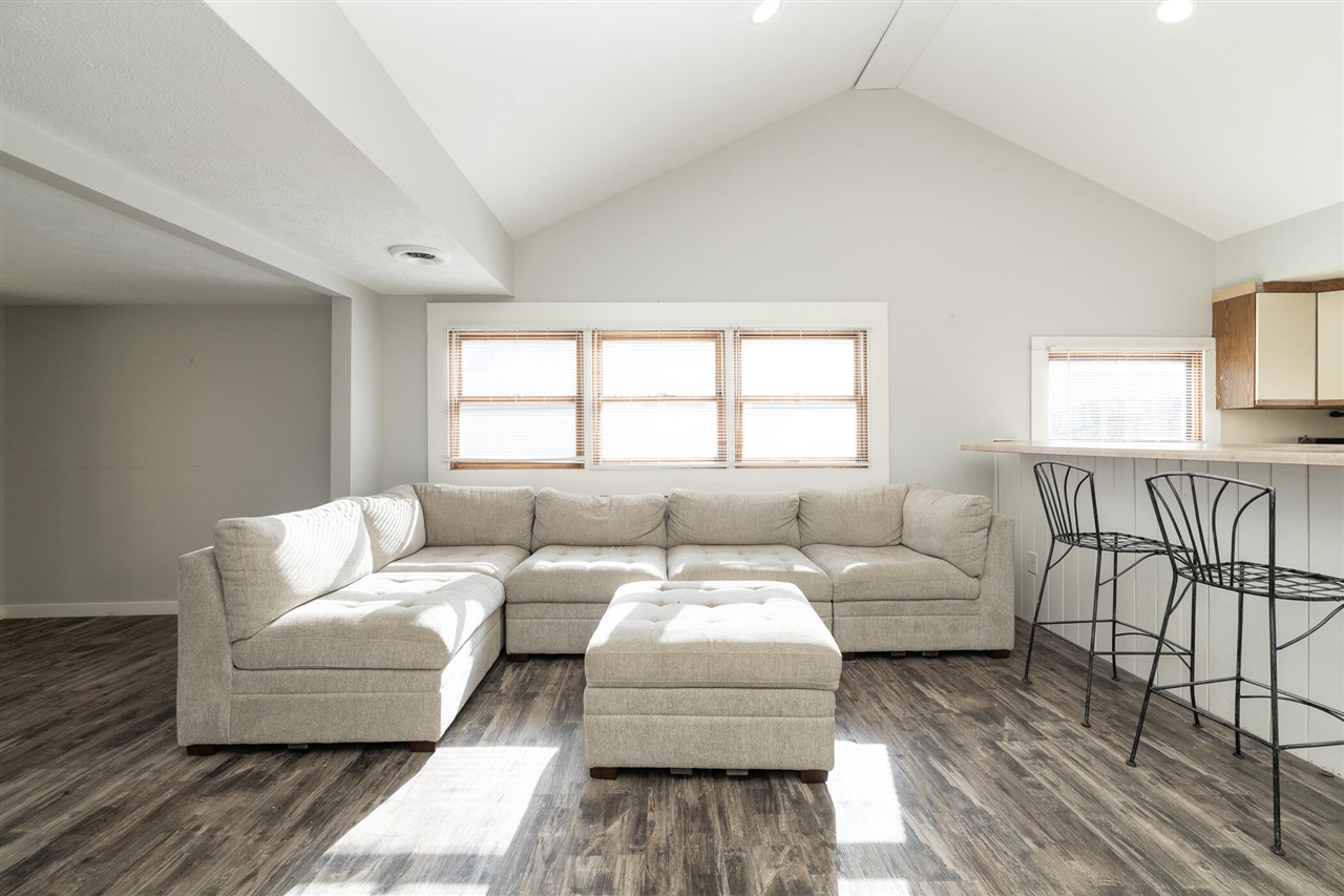 8130 W Q Avenue, Kalamazoo, MI, 49009