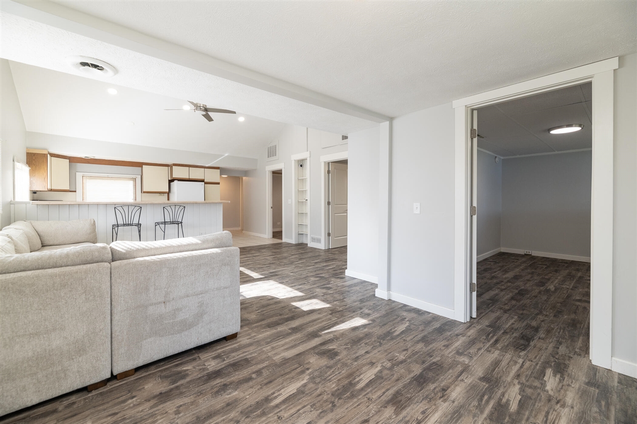 8130 W Q Avenue, Kalamazoo, MI, 49009