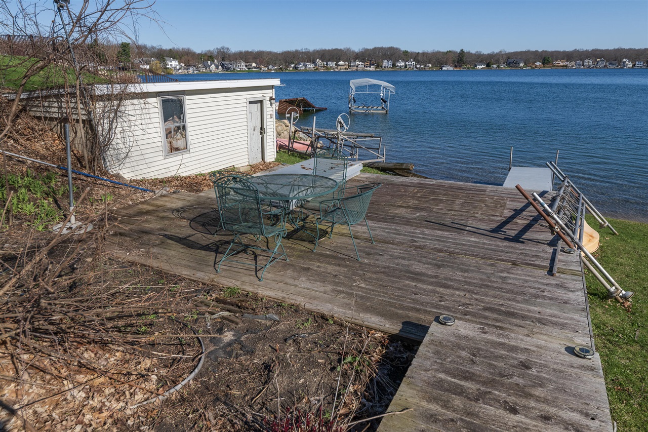 8130 W Q Avenue, Kalamazoo, MI, 49009