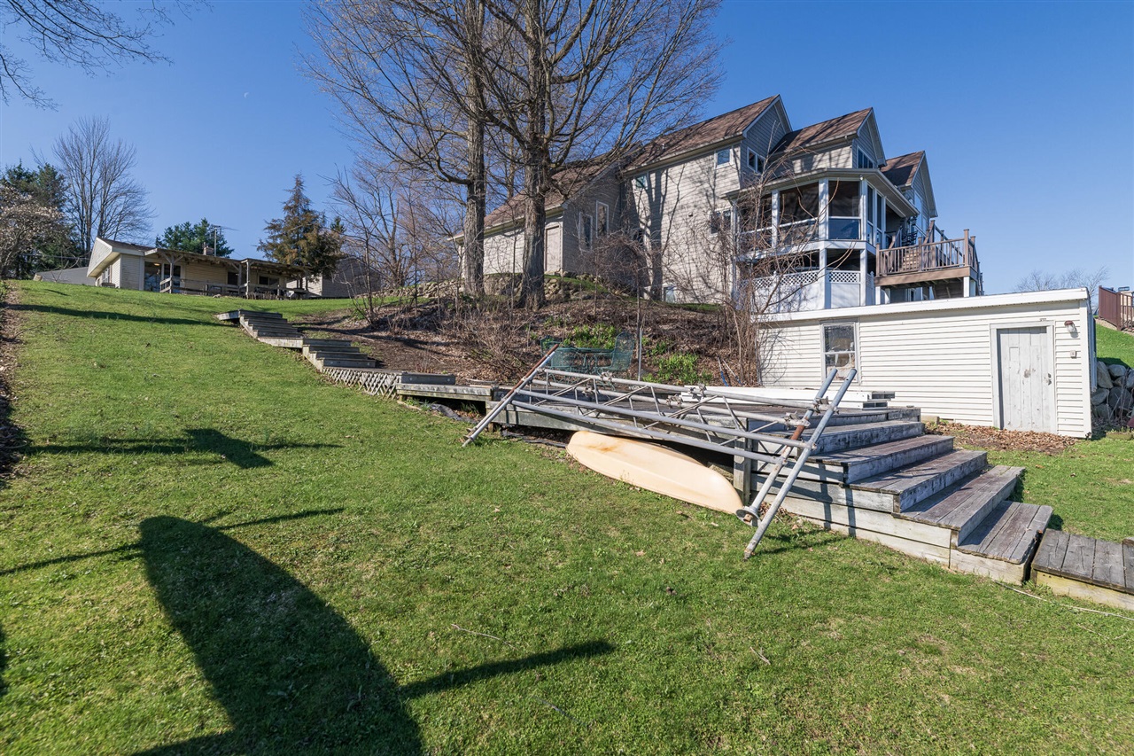 8130 W Q Avenue, Kalamazoo, MI, 49009