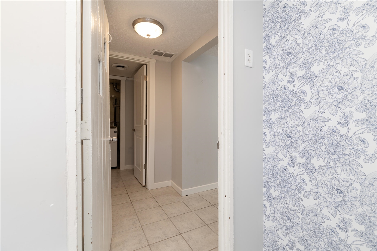 8130 W Q Avenue, Kalamazoo, MI, 49009