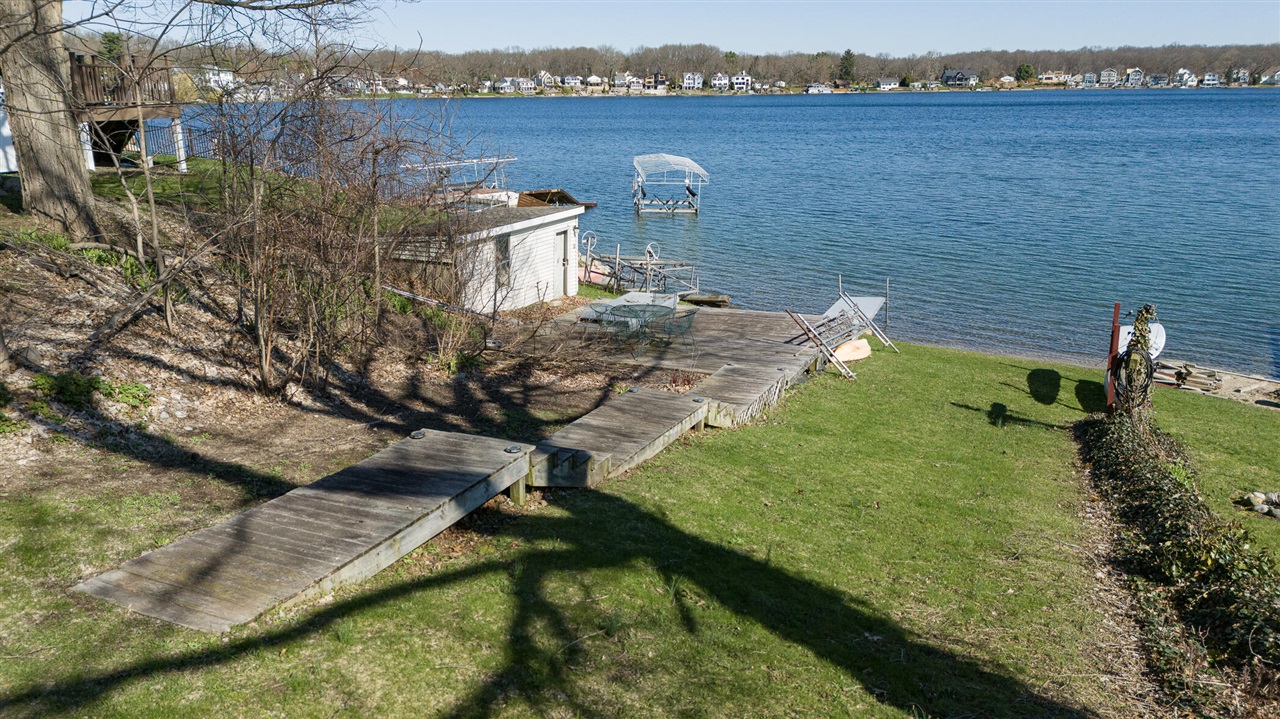 8130 W Q Avenue, Kalamazoo, MI, 49009