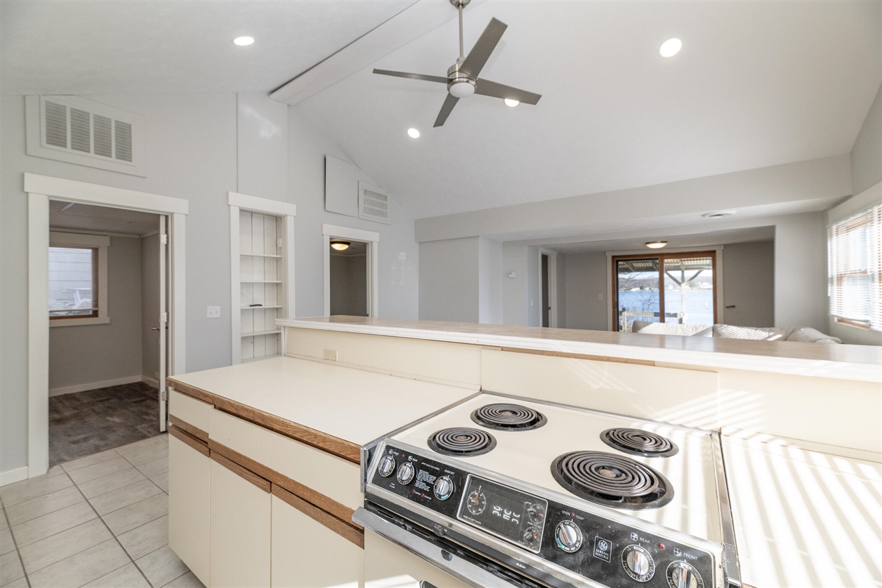 8130 W Q Avenue, Kalamazoo, MI, 49009