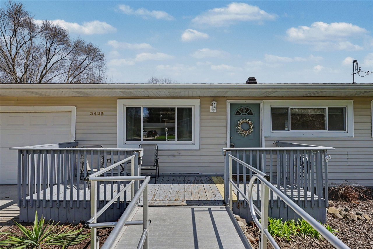 3423 Balmars Avenue, Jackson, MI, 49201-8618