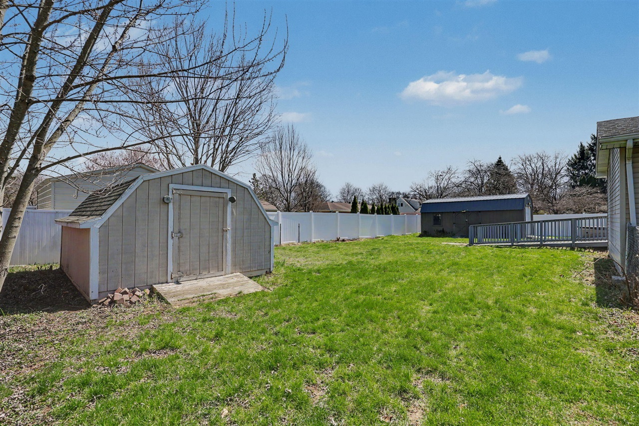 3423 Balmars Avenue, Jackson, MI, 49201-8618