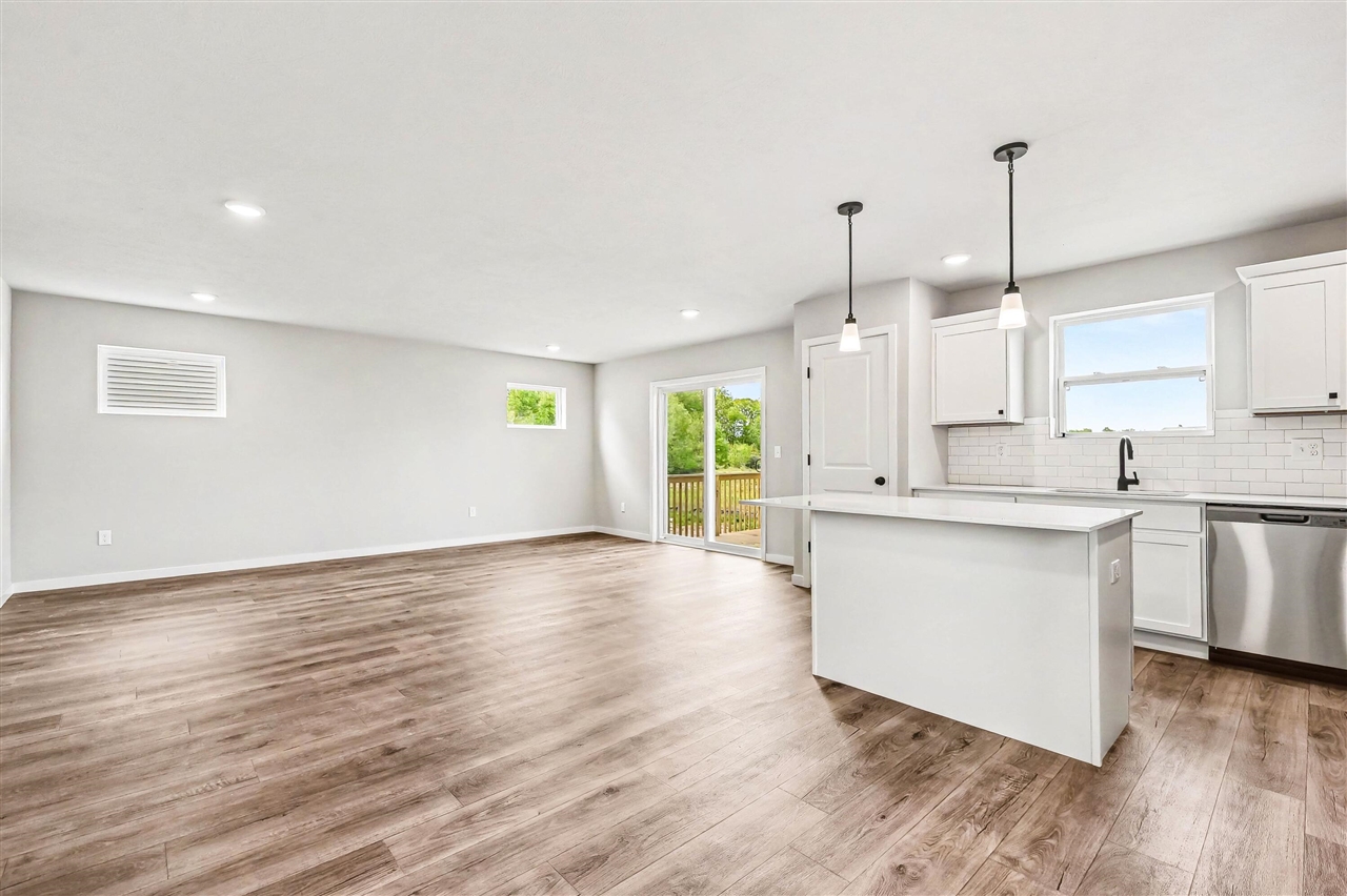 3rd image of 383 Pinery Ln, Fremont, MI 49412 | MLS# 70524737
