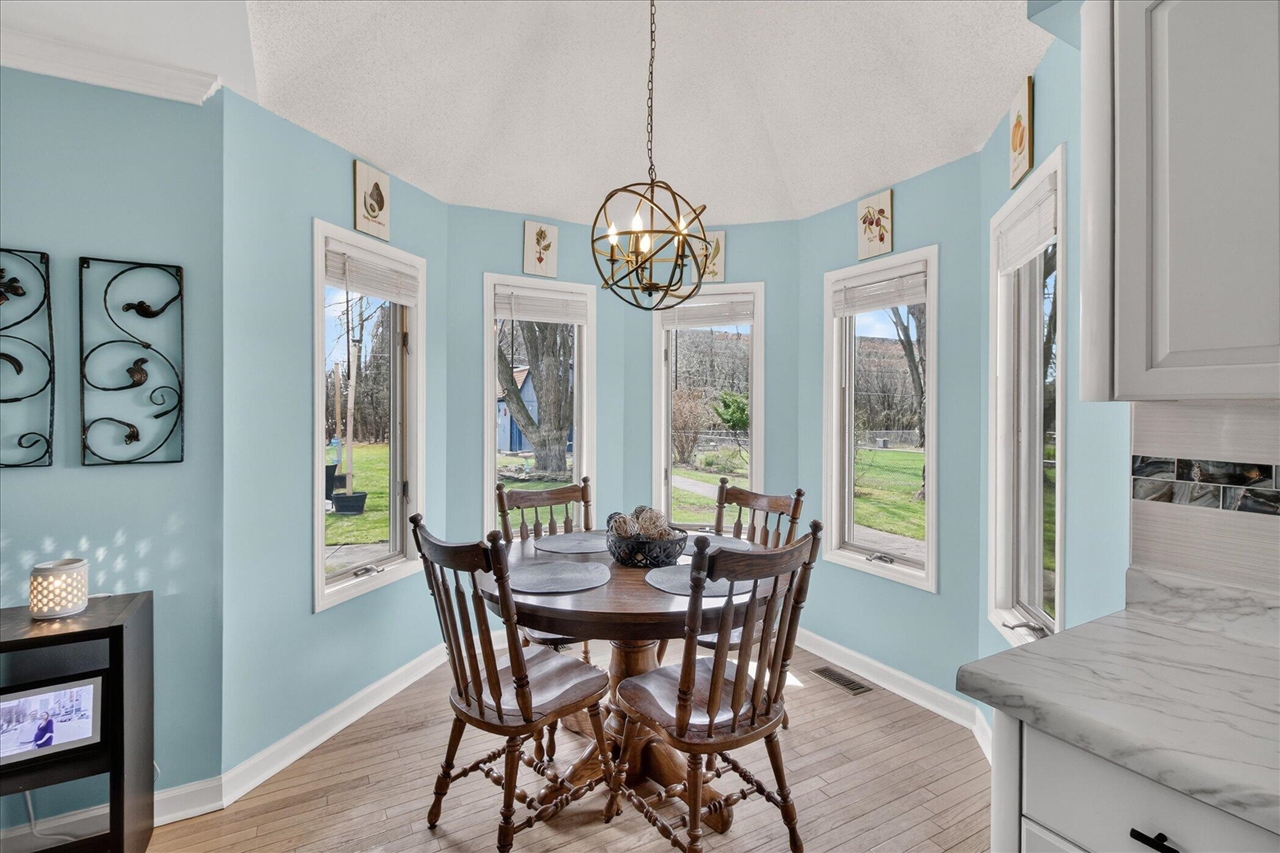 38609 Jahn Street, Livonia, MI, 48152-1018