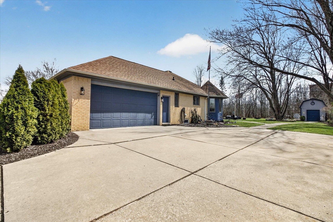 38609 Jahn Street, Livonia, MI, 48152-1018