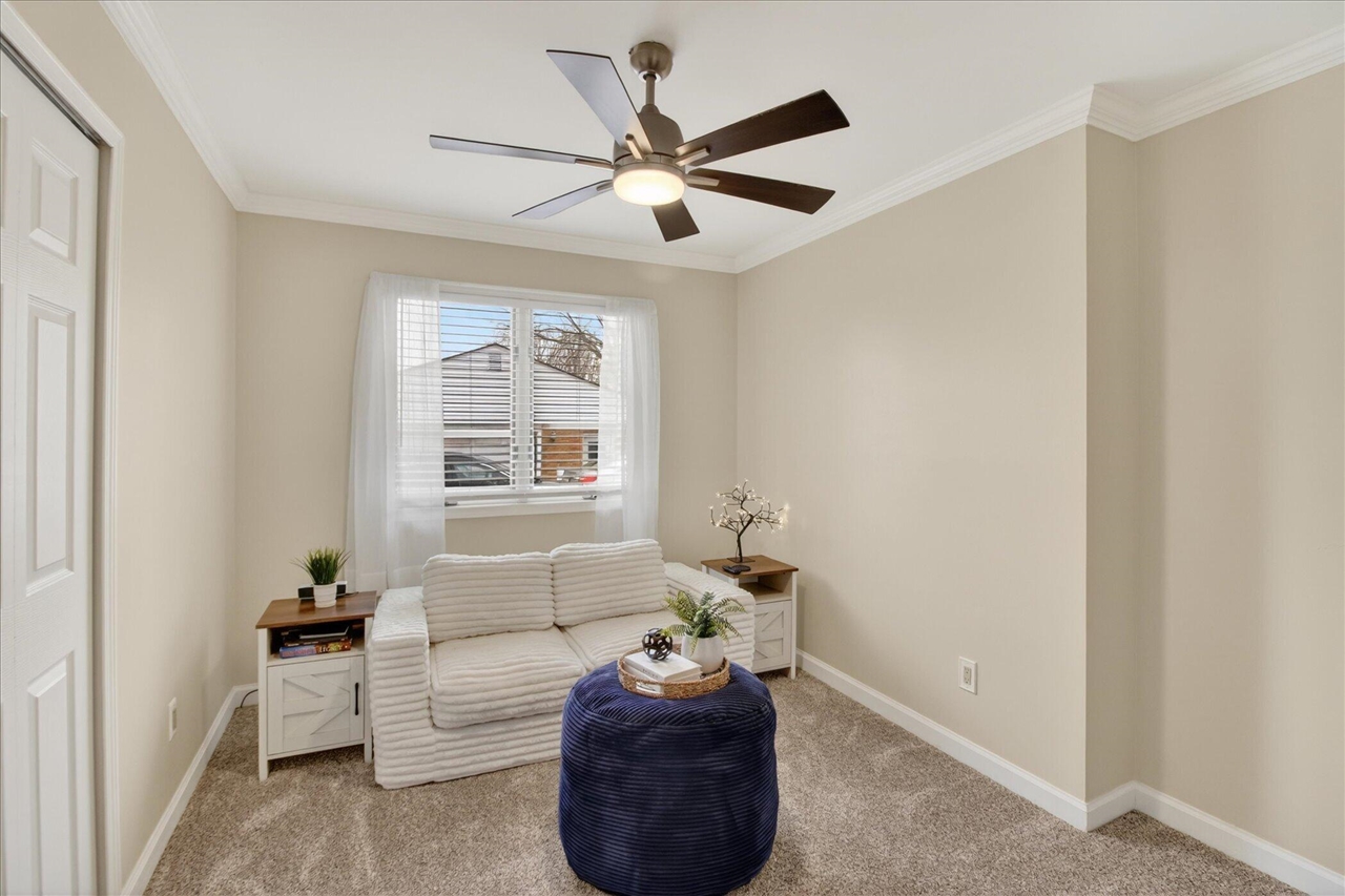 38609 Jahn Street, Livonia, MI, 48152-1018