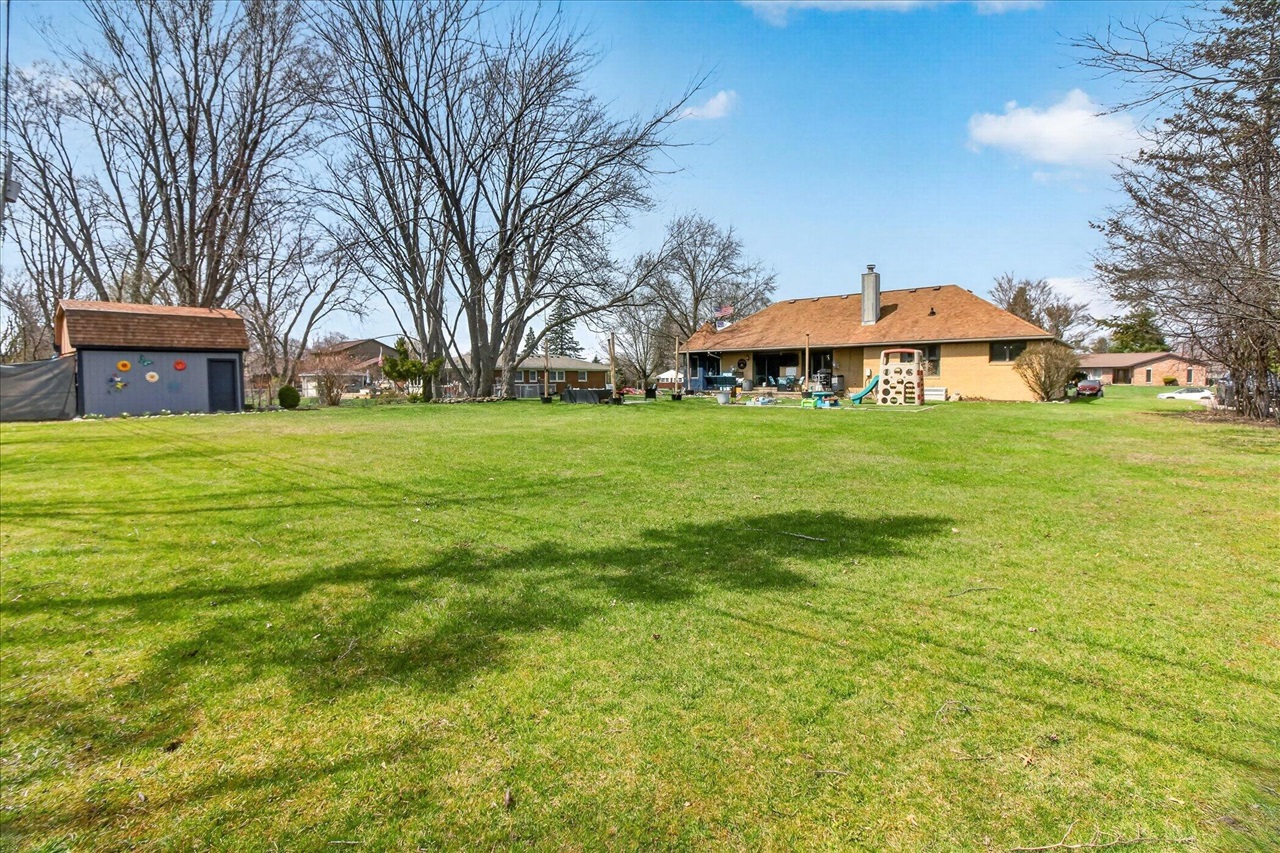 38609 Jahn Street, Livonia, MI, 48152-1018