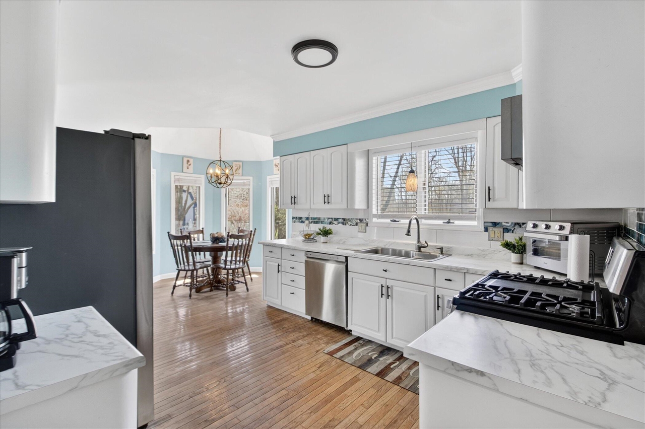 38609 Jahn Street, Livonia, MI, 48152-1018