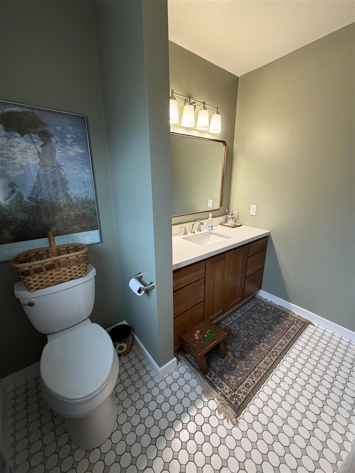 322 Roosevelt Avenue, Holland, MI, 49424-2630