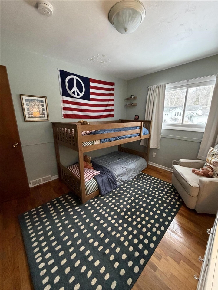 322 Roosevelt Avenue, Holland, MI, 49424-2630