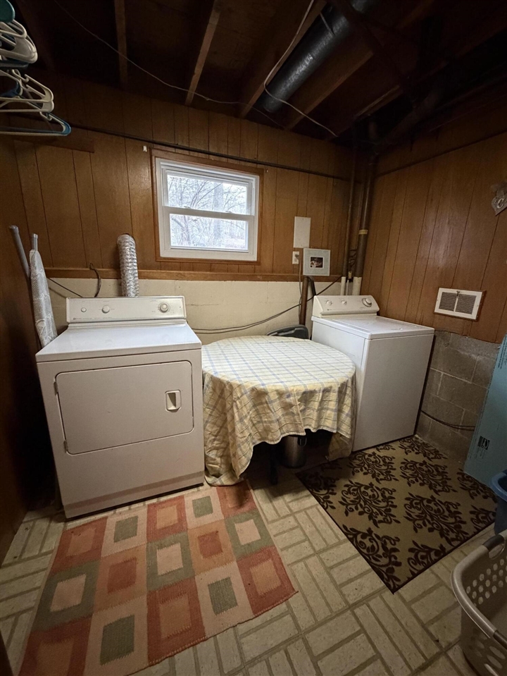 322 Roosevelt Avenue, Holland, MI, 49424-2630