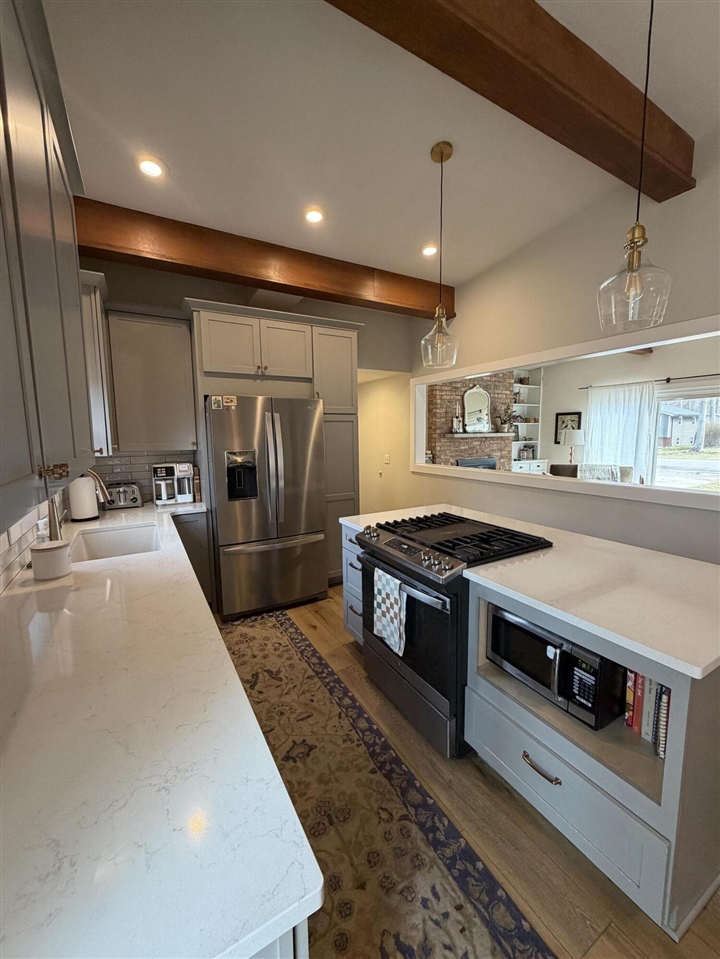 322 Roosevelt Avenue, Holland, MI, 49424-2630